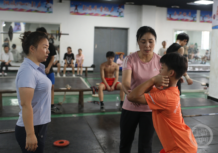 inews, kIHj, 约摄影师 inews, kIHj, 约摄影师