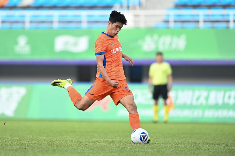 啸首发出战, 扭转颓势, 泰山队变得