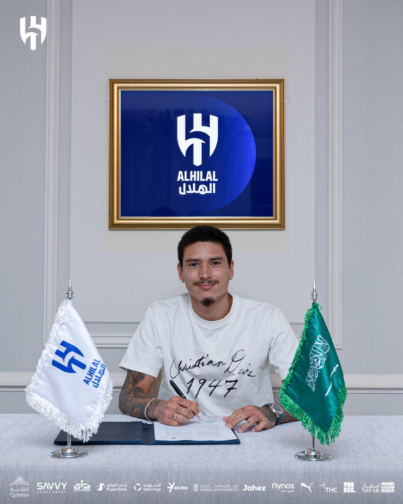 苏比门迪, 曼联签下谢