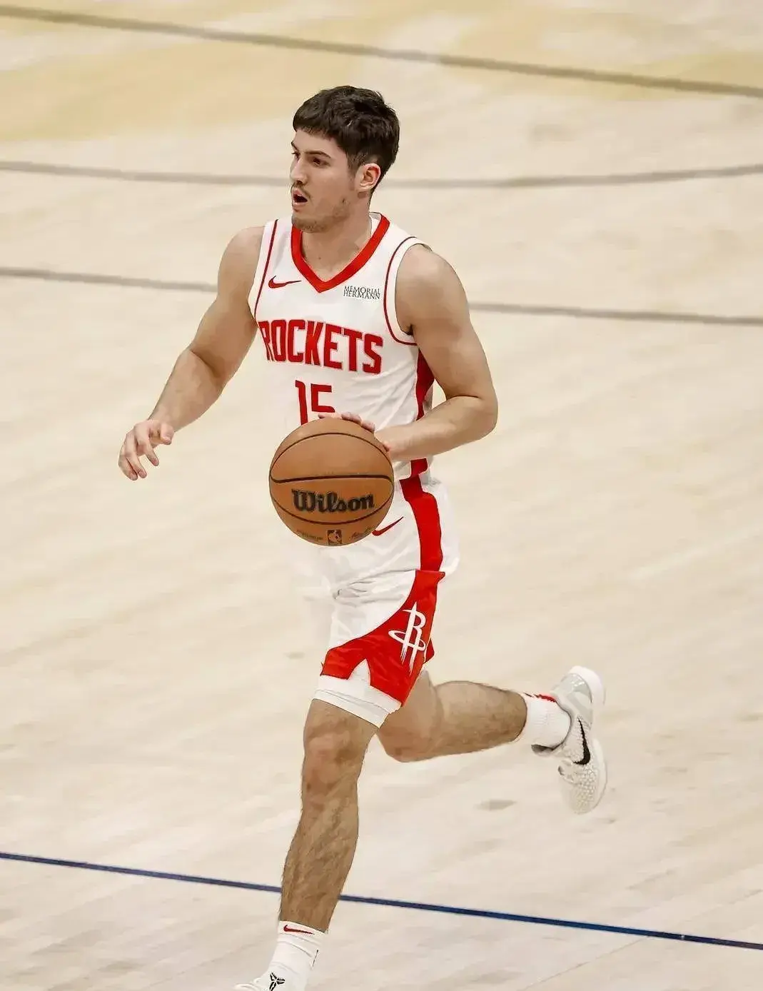 队记Iko, AA 队记Iko, AA