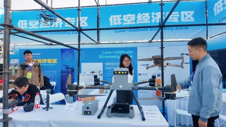 OVv, 组成 OVv, 组成